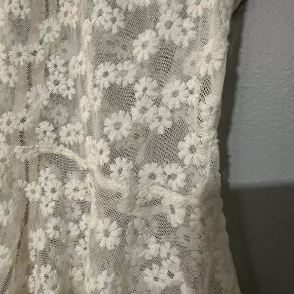 American Eagle sheer blouse size small - Picture 3 of 5